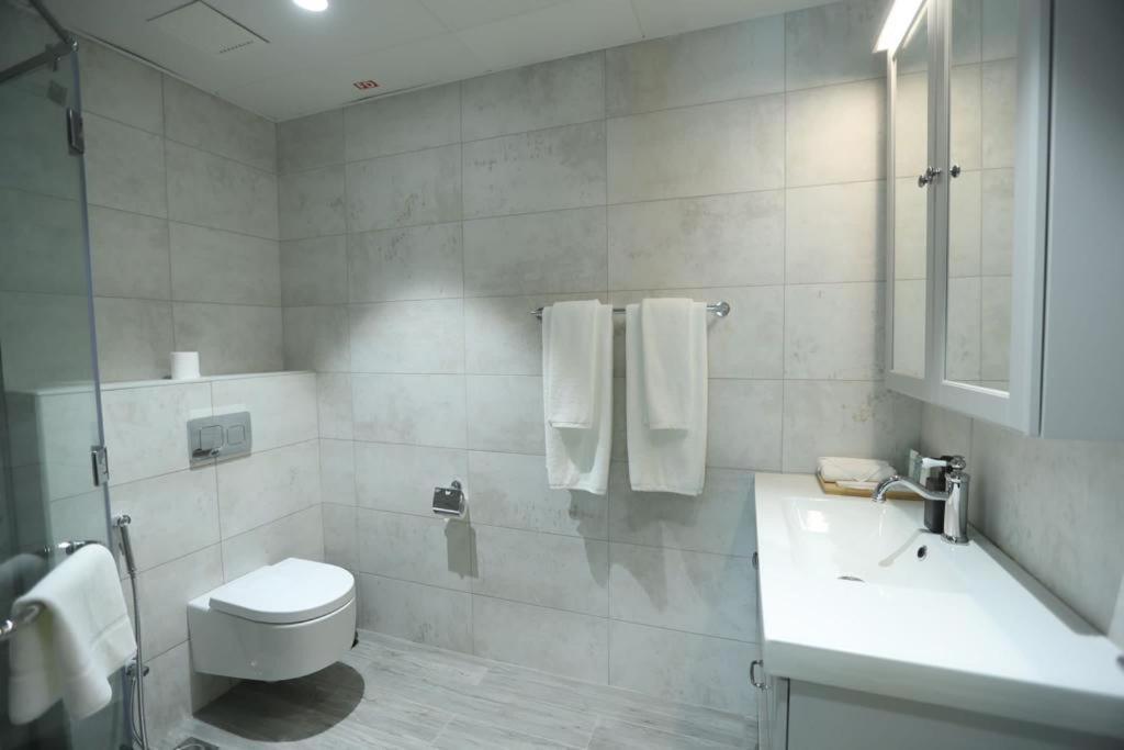 Almanzil Residence & Suites Doha Extérieur photo